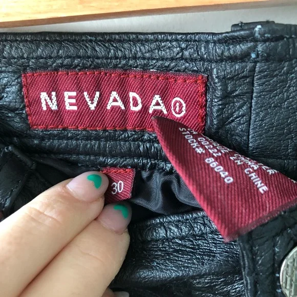 Vintage high waisted leather pants - Picture 4 of 6